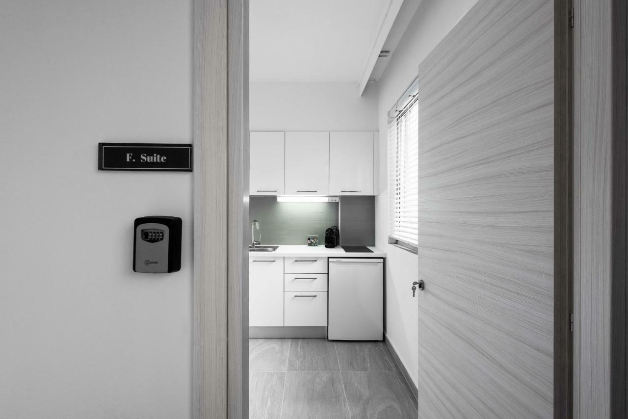M&F Luxury Suites Est. 2019 / F Suite Thessaloníki Luaran gambar